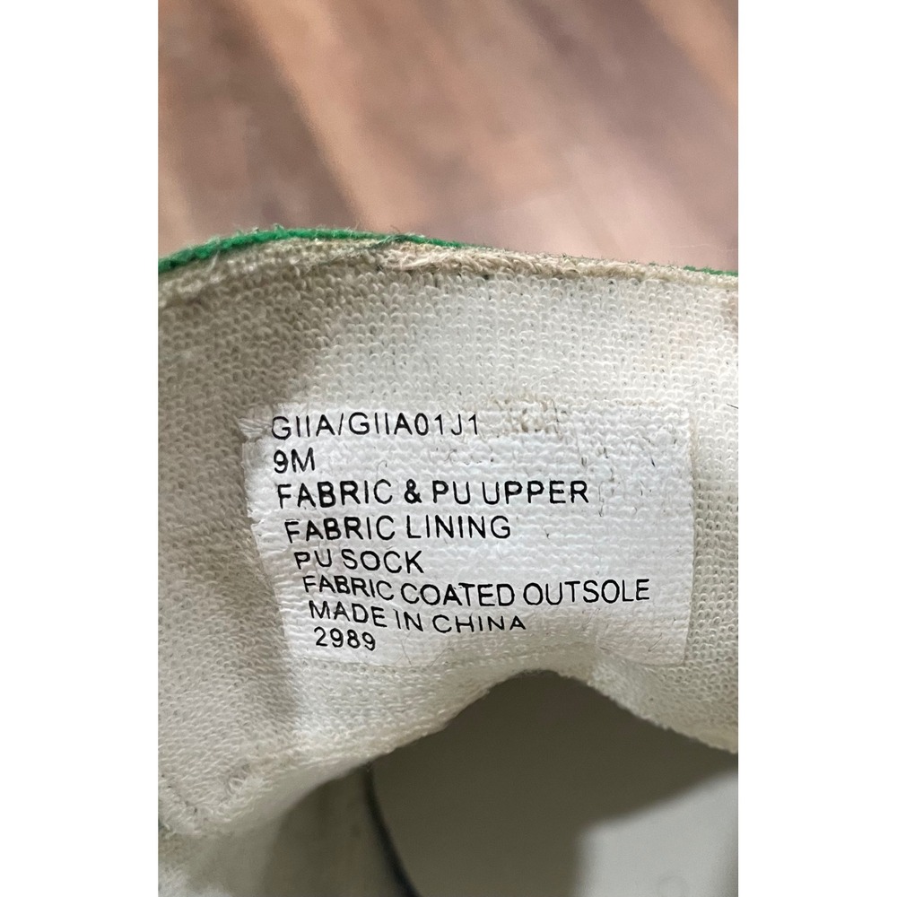 Madden Girl Giia Women's Size 9 M Green Faux Suede Gum Sole Low Top Sneakers - Picture 6 of 6